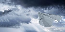 avion en papier.jpg